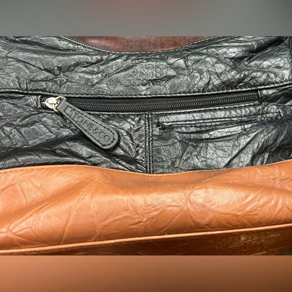 BIN046.2 Stone Mountain Irena Hobo Black and Tan - Picture 13 of 13